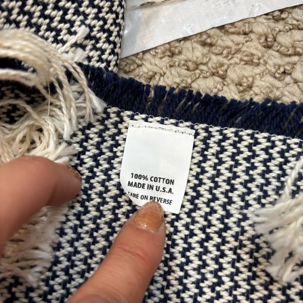 Amana 100% Cotton Woven Fringe End Scarf Made in USA‎
